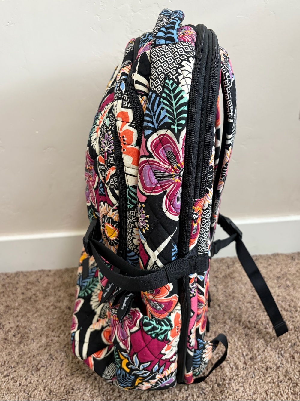 Vera Bradley Essential Expandable Backpack Kauai Floral Pink Black - Picture 3 of 10